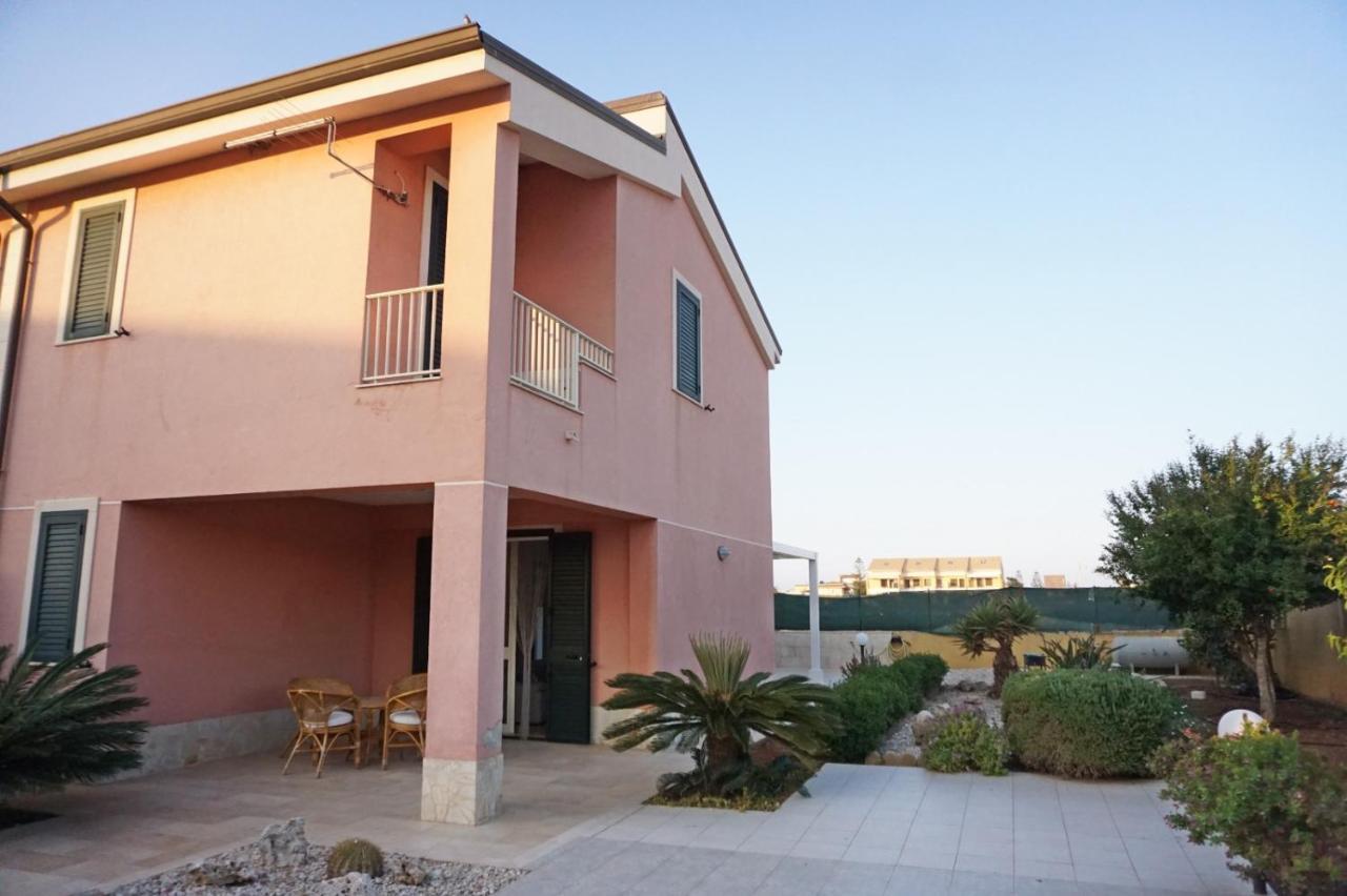 House Alegiu Marzamemi * Reitani